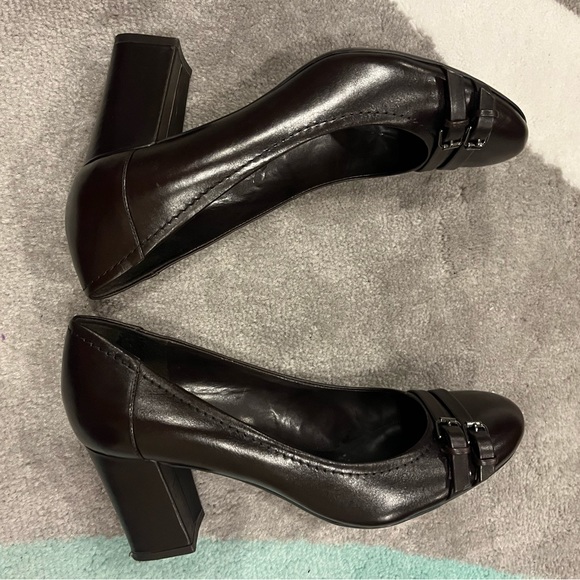 Nine West size 8 Kindo brown heels - Picture 3 of 8